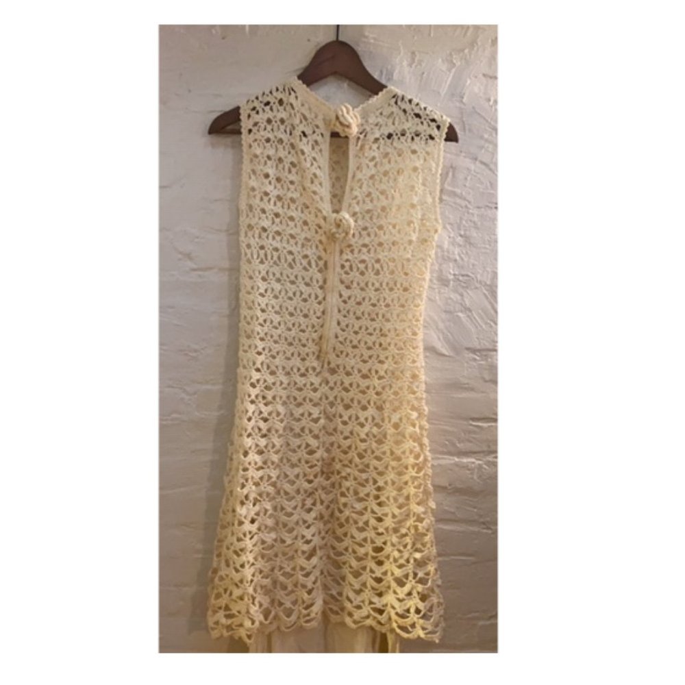 CREAM HAND CROCHET SHORT DRESS